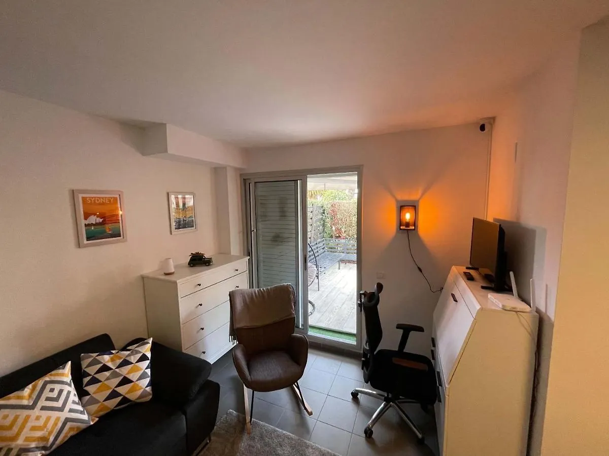 Апартаменты Casa-Mont-Roig, New Renovated, 5 Minutes To Beach Испания