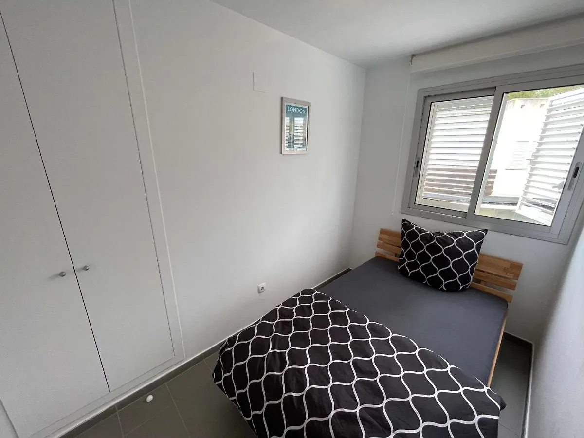 Апартаменты Casa-Mont-Roig, New Renovated, 5 Minutes To Beach  Mont-roig del Camp