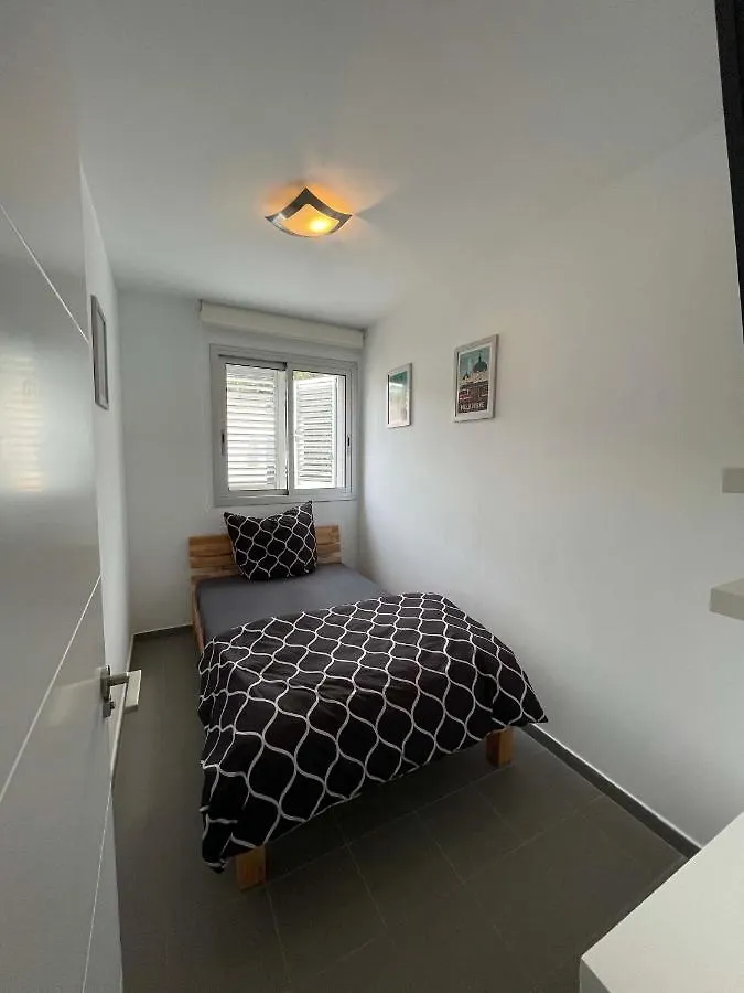 Апартаменты Casa-Mont-Roig, New Renovated, 5 Minutes To Beach 0*, Mont-roig del Camp